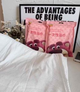 Khăn nén Gấu Dâu 2 cái size 30x70cm