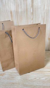(Isi 12pcs) Paper Bag Polos R7 20x10x25 Tas Kertas Coklat / Paper Bag Murah Polos