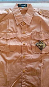 Seragam Sekolah Desain Modern: Kemeja Pramuka Cowok Saku Dua