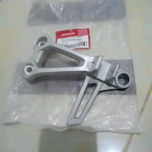 Besi Dudukan Step Belakang Kanan Holder Pillion Step Sonic 150R Original Honda