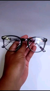 Kacamata Minus Model Oval Untuk Pria & Wanita