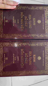 Quyển kinh địa tạng bìa cứng chữ lớn