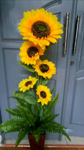 Bunga Artificial Matahari Jumbo x5 & Pot Kayu: Dekorasi Sudut Ruangan yang Menawan