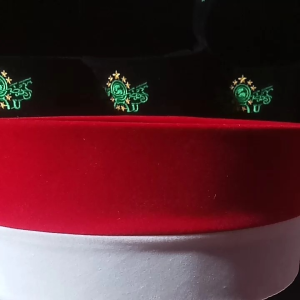 PECI MERAH PUTIH SONGKOK BLUSDRU KONTESA HALUS DAN NYAMAN DI PAKAI COCOK UNTUK ANAK DAN DEWASA