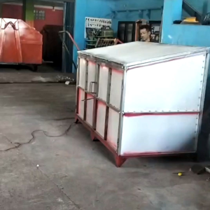 Bak Sampah Besi Besar 2200 Liter – Tempat Sampah Outdoor Kuat & Tahan Lama – Cocok untuk Industri Kantor Pasar