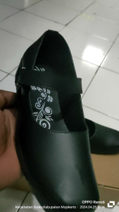 Sepatu Wanita untuk Pekerjaan dan Sekolah
