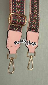 #สายกระเป๋า กว้าง 1.5" #ปรับสายได้ ความยาวสั้นสุด 90cm ความยาวสุด 128cm อะไหล่ทอง