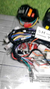 kabel body + saklar set kanan kiri yamaha fizr force 1 poswan vega r lama