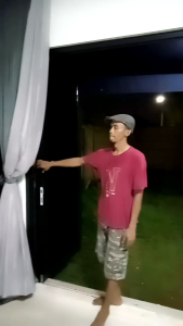 PROMO PINTU ALMUNIUM/ PINTU LIPAT