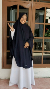 DIANDRA HIJAB Kerudung Instan Bahan Crinkle Khimar pet Crinkle Size XXL Kerudung Dewasa