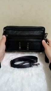 Tas Tangan Kulit Sapi Bertekstur Serat Kulit Jeruk Warna Hitam