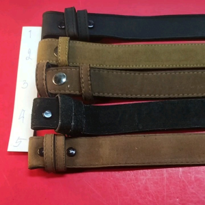 สายเปล่าเข็มขัดนักศึกษา34มมเนื้อพีวีซีกลับเทียมเส้นตรง