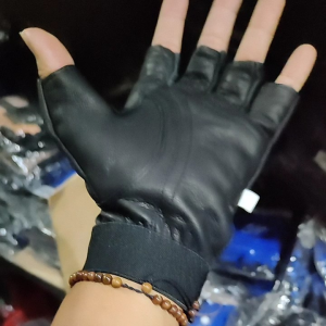 Sarung Tangan Kulit Setengah Three Maestro Motor