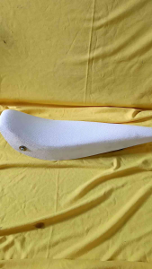 Sedel Bananaseat Sepeda Lowrider Putih Handgrip Rubber