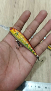 Minnow Lidah Panjang Berat 9.5 gram panjang 10.5 cm
