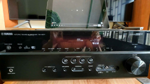 Receiver Yamaha V677 HDMI 4K Wifi Airplay App control