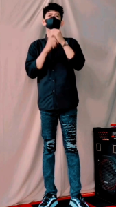 Celana Jeans Bikers Ripped Hitam Slim-Fiting Bikers Riders Ripped