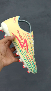 Sepatu Sepak Bola Lightspeed Dewasa Berkualitas