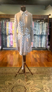 Nahra Tunik Ceruti by Dian Pelangi LIMITED EDITION Blouse Baju Atasan Kemeja Blus Kerja Kantor Casual Formal Pesta Pernikahan Kondangan Wanita Cantik Anggun Modis Modern Simple Elegan Mewah Model Korea Terbaru Motif Batik Hand Made Kekinian