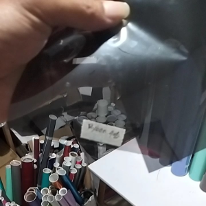 Stiker Kaca Film Hitam: Mobil, Rumah & Gedung