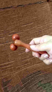 1อัน ไม้นวดนิ้ว ขนาด 4.5x11ซม คลายเส้น นิ้วตึง บริหารนิ้วมือ ถูเพื่อนวด ไม้นวด