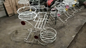 Rak AquaRak air minum rak besi Aquarak besi Aqua gelas