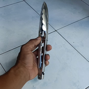 Alat penjepit kue makanan stainless
