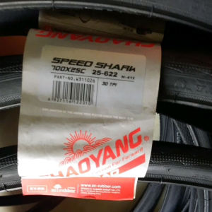 700X25C SPEEDSHARK CHAOYANG TIRE HIGH QUALITY FAST SHIPPING 700C BIKE TIRE