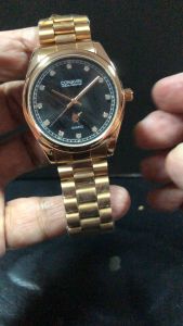 [รุ่นใหม่]นาฬิกาผู้ชายCONAVIN เรือนและสายทองพิ้ง3ไมตรอน ระบบQuartz สไตล์คลาสสิค เรียบหรู [พร้อมส่ง]