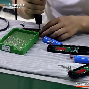 SMEHNSER รุ่น D6 เครื่องโกนขนสัตว์เลี้ยงไฟฟ้าไร้สาย ชุบไทเทเนียม ชาร์จ USB สำหรับสัตว์เลี้ยง สุนัข แมว