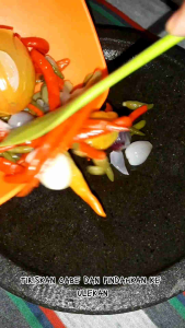 Cobek batu asli (1.set) free ulekan BATU GUNUNG ASLI termurah