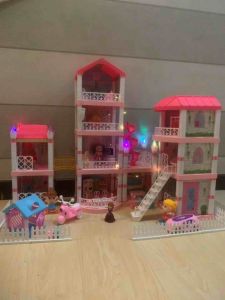 Ready Stock Muzik Baby Doll House Princess Dream land Castle Wonderland Simulation Furniture Birthday Gift