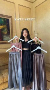 Rok plisket bludru pendek 7/8 panjang sampai bawah lutut wanita dewasa import premium korean style mayung lebar bahan tebal rempel anak perempuan terbaru 2024