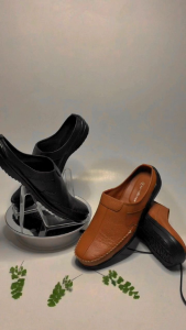 Sepatu bustong pria kulit