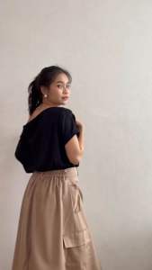 FIONA Baju Atasan Wanita - Off Shoulder Basic Top Polos - One Shoulder Blouse