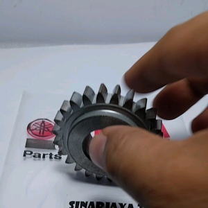 Gigi pompa oli Jupiter Z1 Vega ZR Jupiter Robot Jupiter Z FI ( Gear Pump drive ) original