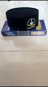 PECI PAGAR NUSA BORDIR SONGKOK KOPIAH