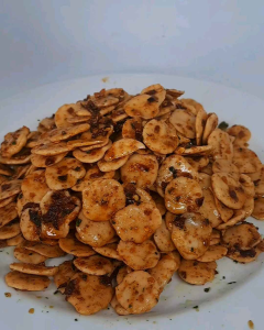 Kerupuk Seblak Cikruh Kerupuk Jadoel kemasan Pouch pedas daun jeruk Cikruh enak gurih bumbuMelimpah