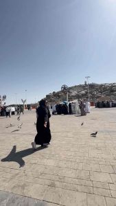 Abaya Gamis Pakaian Muslimah Katun Polos Baju Umroh Seragam Haji Bahan Adem Tidak Kusut Casual Elegan Resleting Dada Umbrella Line A Dress Mekrok