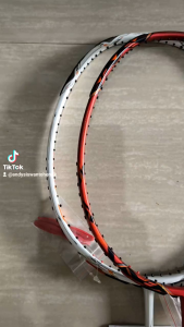 RAKET BADMINTON LEONEPRO EVOLUTION 700 / EVOLUTION 800 E TUNE