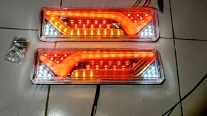 Lampu Stoplamp Model Stary Panjang 30cm Lebar 9cm SET KANAN KIRI Nyala Terang Tahan Getaran & Tahan Air Cocok Untuk Semua Jenis Pick Up