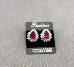 ต่างหู cz ear-stud