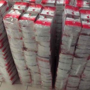 kapas kecantikan /kapas pembersih make up isi 12 pcs (LUSINAN)