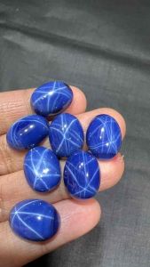 Thailand STAR BLUE SAPPHIRE  พลอยอัด ลิลลี่สตาร์ มีหลาย ขนาด9X7 มม รูปไข่ 3.50 กะรัต 1 เม็ด (พลอยสั่งเคราะเนื้อแข็ง)