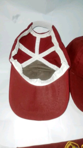 Set Topi Sekolah SD Merah & Dasi SD Karet Bordir Per PCS