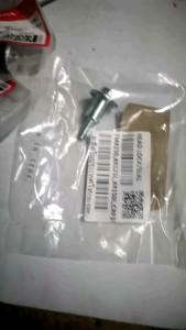 HEAD BOLT TMX150 SUPREMO CRF150L XR150L XR125L (THAILAND) per piece ang bintahan