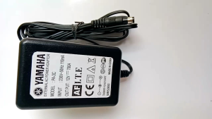 Adaptor 12V - 700A PA-3C Charger Yamaha PA-3C Keyboard