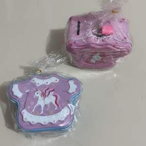 Celengan Koin Kunci Gembok Baju Unicorn Kecil 871