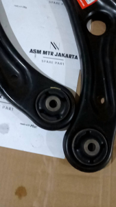 LOWER ARM ASSY SAYAP DEPAN HONDA JAZZ GK5 2015-2019 LH/RH ORIGINAL 1SET
