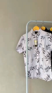 Kemeja Pria Motif Surfing: Koleksi Terbaru untuk Aktivitas Outdoor